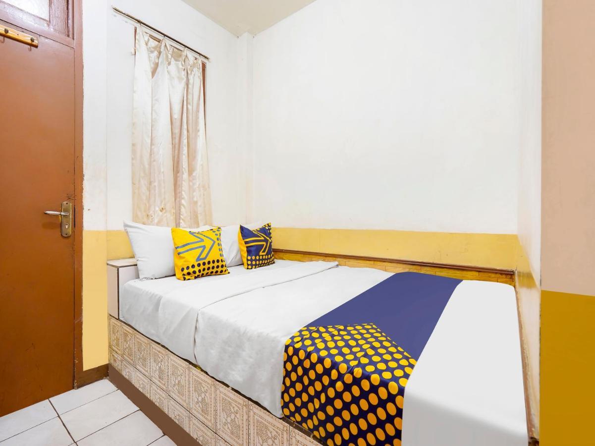 Spot On 91444 Hotel Arimbi Bandung Exterior foto